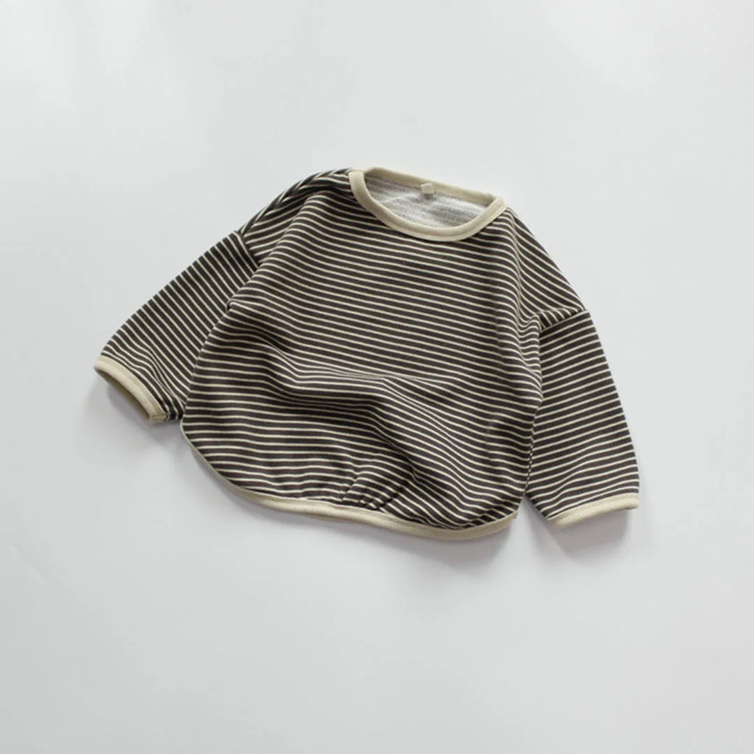Oversized Unisex Sweartshirt - Image 3
