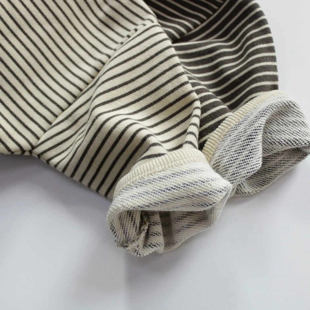 Oversized Unisex Sweartshirt - Image 4
