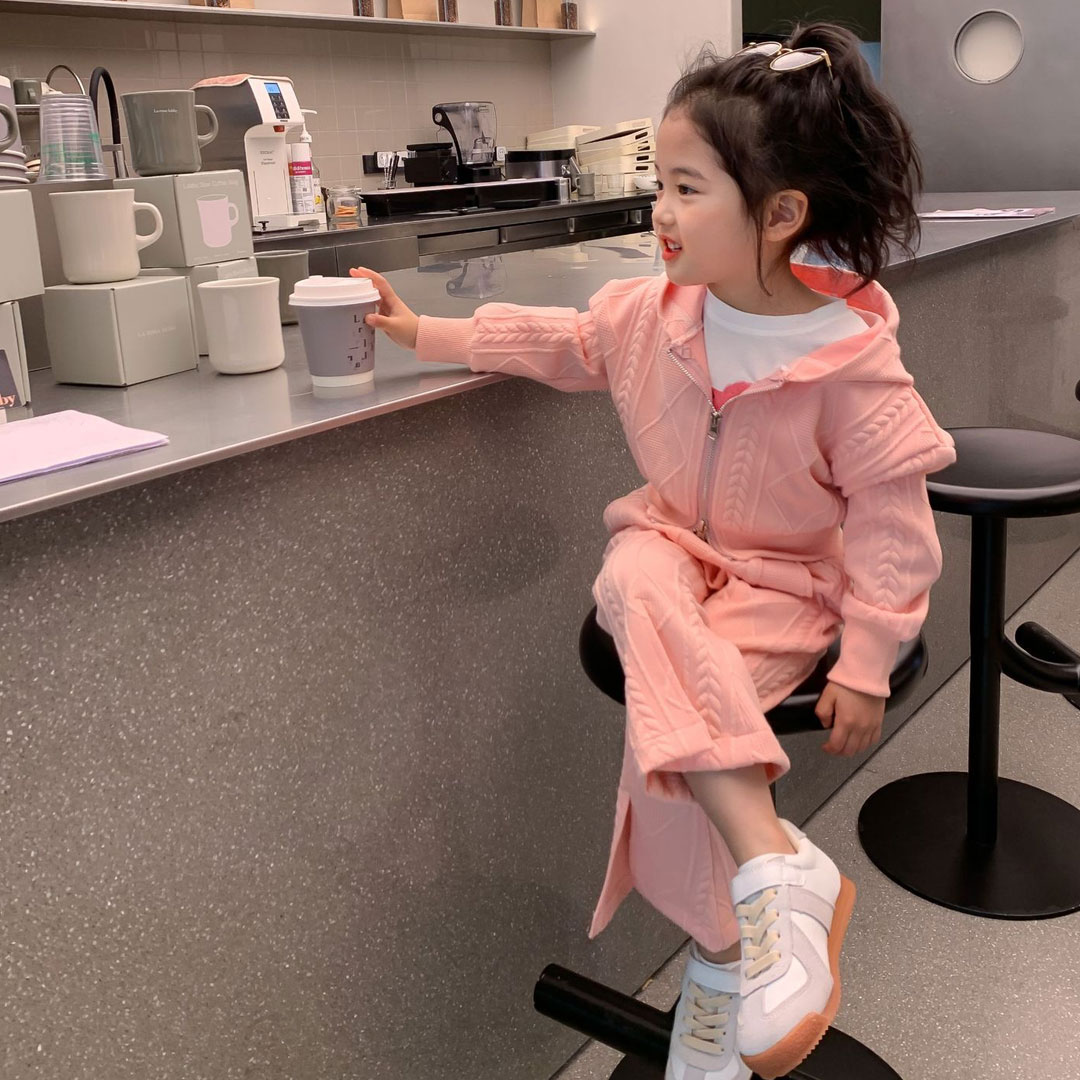 Baby Girl Korean Design 2 Pc set Pink 2